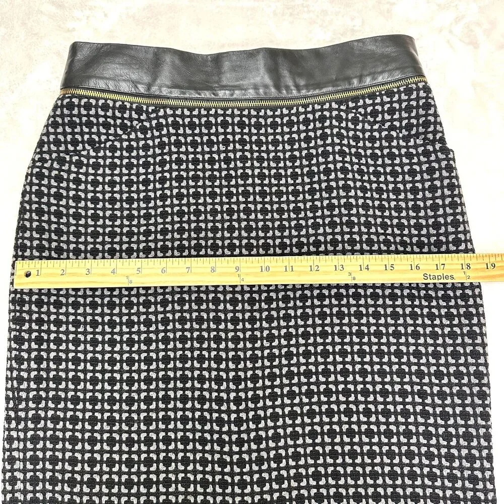 Etcetera Women's Gray Black Tweed Leather Trim Below Knee Pencil Skirt Sz M
